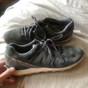 New balance size 9 grey